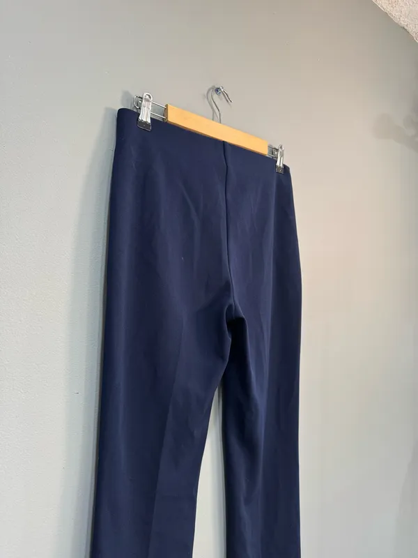 Navy NYCC Pull - Image 4