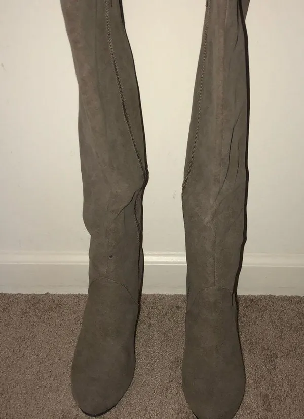 Tan:Olive Wedge Boots Size 9 - Image 2