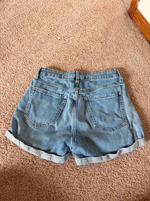 Old Navy Jean Shorts - Image 4