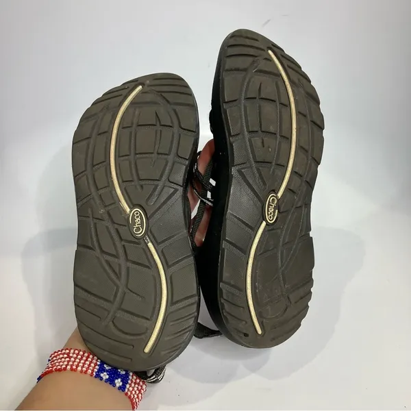 Chacos women's Z sandals adjustable black and white size 6‎ - Image 5