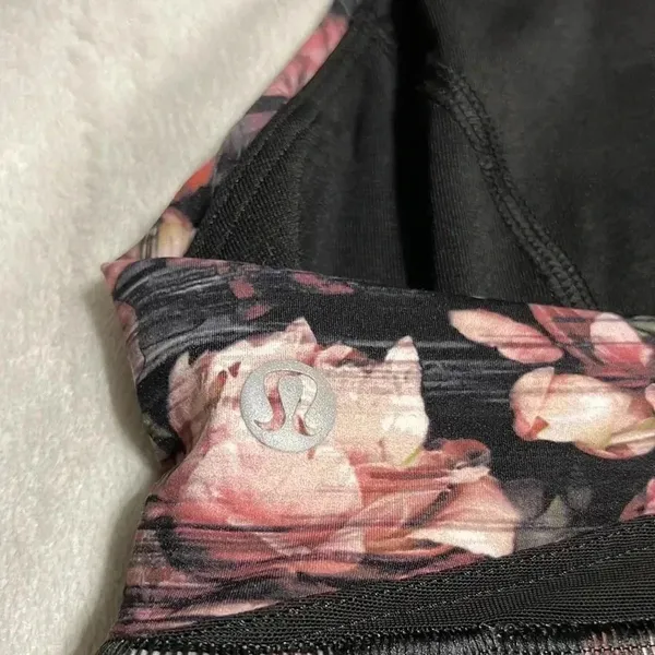 Lululemon Break Free Bra - Image 5