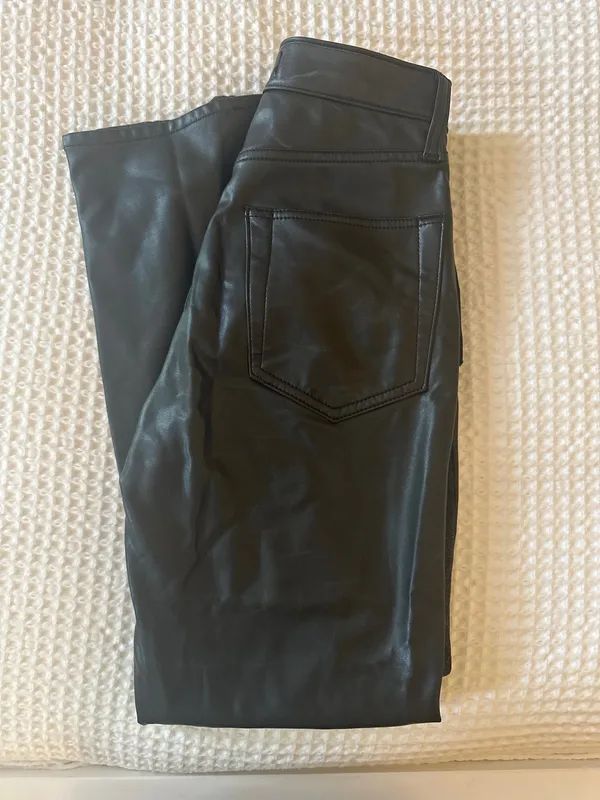 Abercrombie Ankle High-Rise Jeans - Image 4