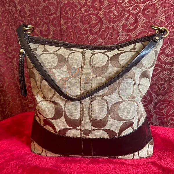 Coach Hobo Bag - Image 2