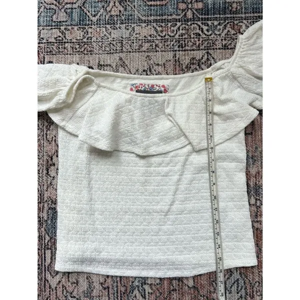 Anthropologie Textured Off The Shoulder Ruffle Top Size Small White - Image 10