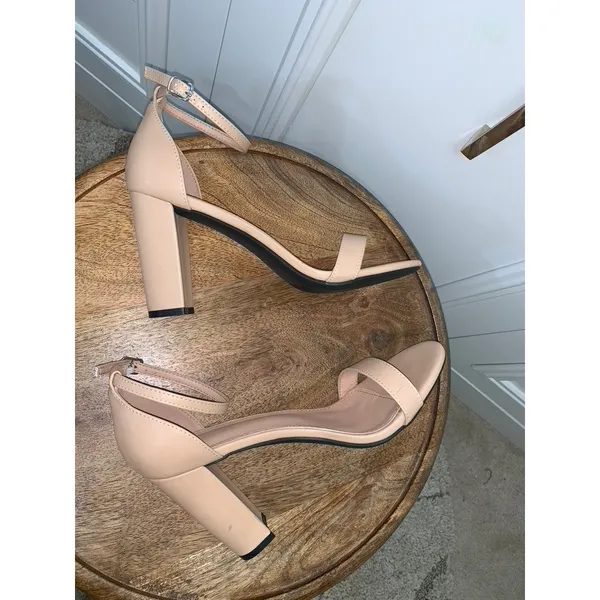 SHEIN Women's Beige Slingback Sandals Size 10 Block Heel Ankle Strap Party‎ - Image 8