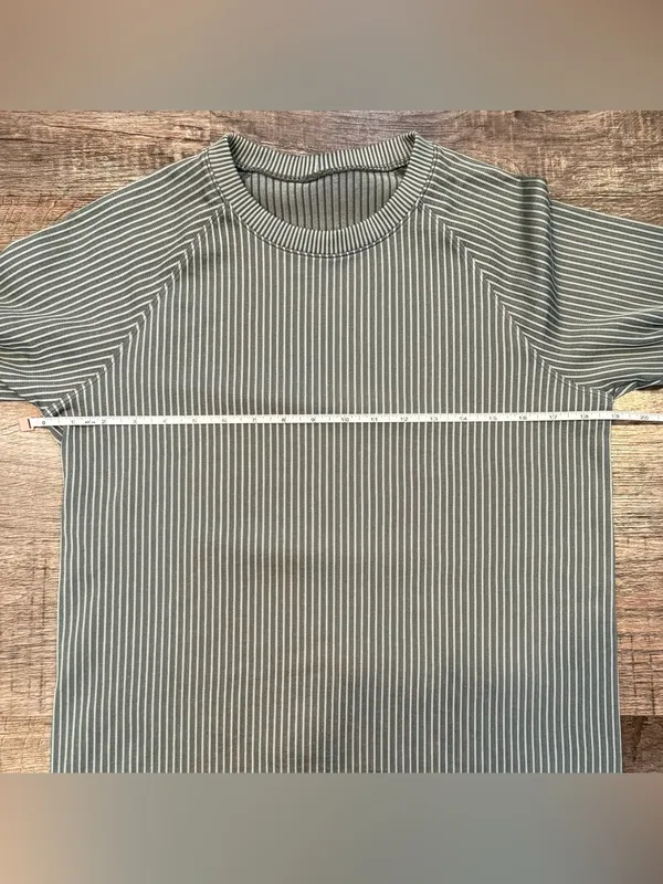 Lululemon Women Rest Less Pullover Striped Ribbed Long Sleeve Thumb Holes Medium - Image 2