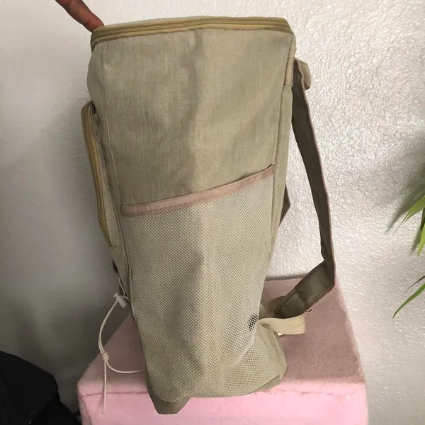 Modelo 40-Can Backpack Cooler Insulated Beige NEW no tags. Measurement in pics - Image 3