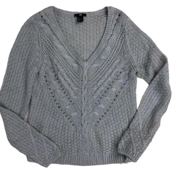 H&M Cable Knit Gray Lightweight Sweater Size Small - Image 9
