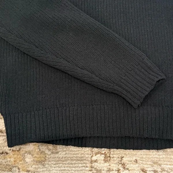 Abercrombie & Fitch Black Chenille Crew Neck Sweater - Image 5