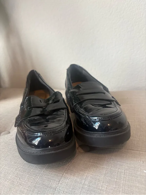 Clark’s women’s Black Patent Leather Penny Loafers 8 - Image 4