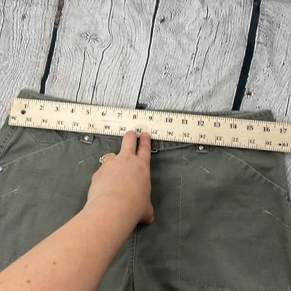 LL Bean Women’s Green Pants with Belt straight leg size 12 - Image 9