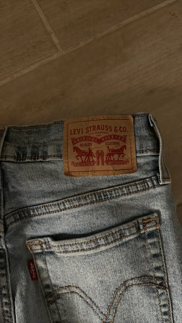 Levi’s Jeans - Image 5