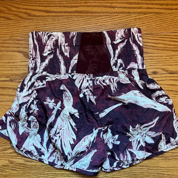 Free People Movement NWOT The Way Home Shorts Size Small - Image 5
