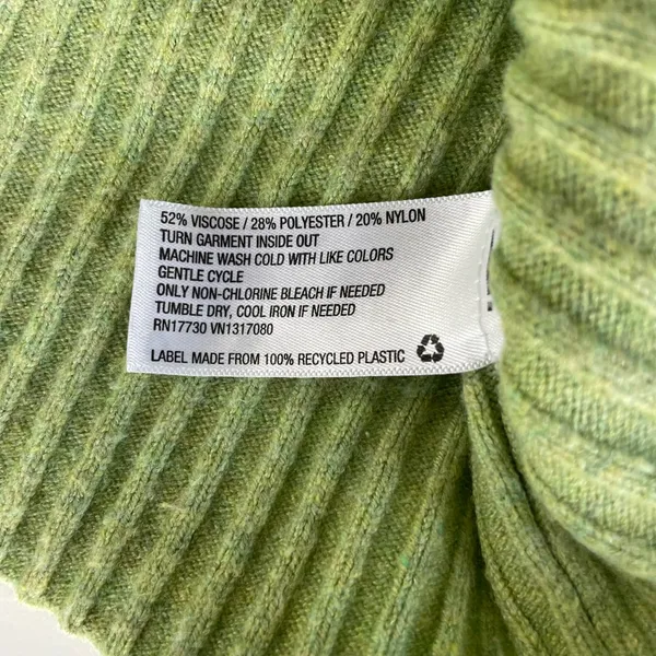 Wild Fable Light Heather Green Sweatheart Neckline Ribbed Cropped Sweater Sz L - Image 5
