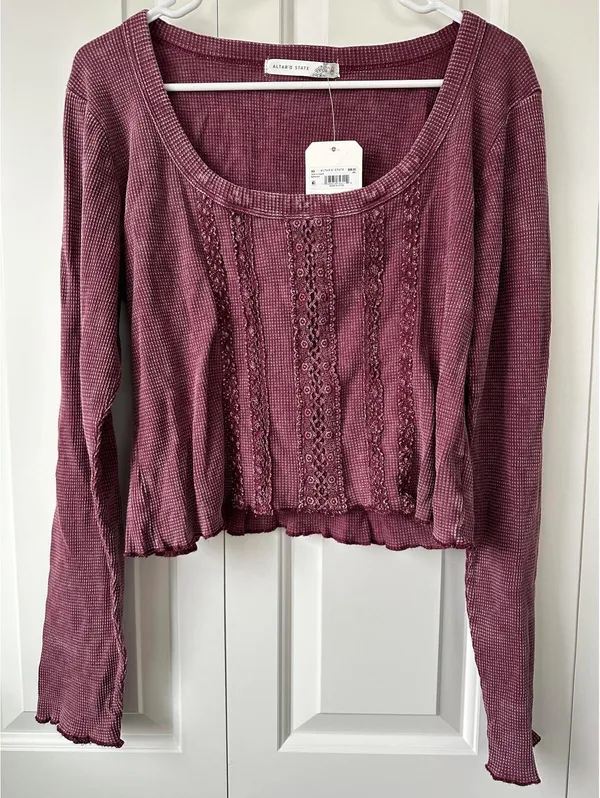 Altar'd State Vada Thermal Lace Crop Top NWT Burgundy 2XL - Image 3