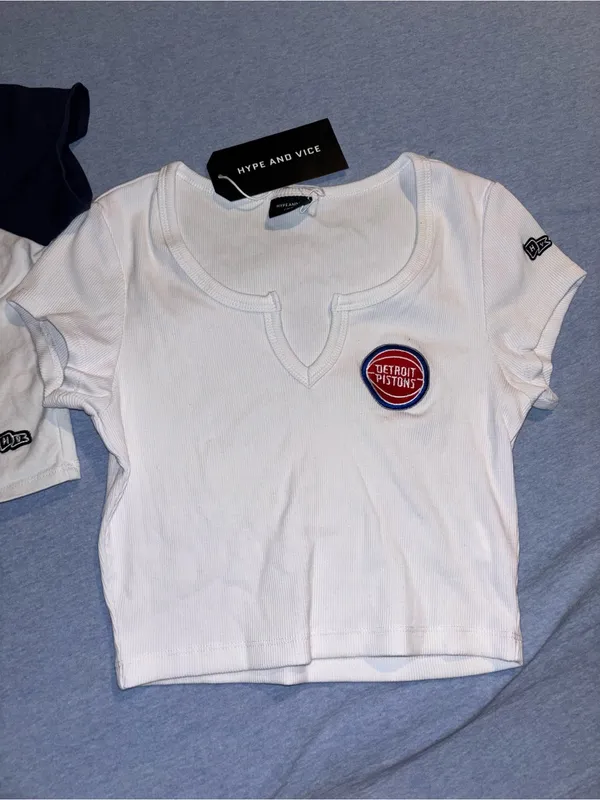 Hype And Vice Detroit Pistons Tees - Image 2