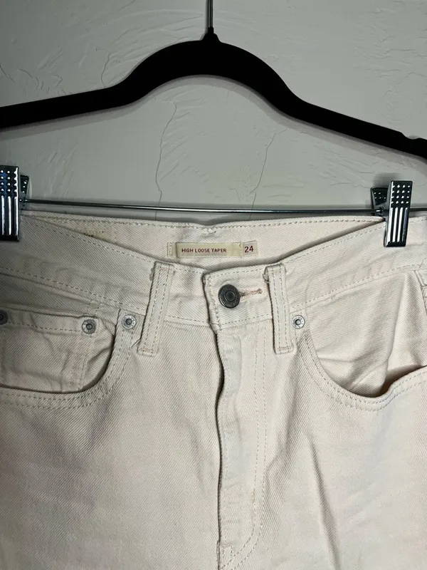 Levis Quality Premium High Loose Tapered Light Pink‎ Denim Jeans - Image 3