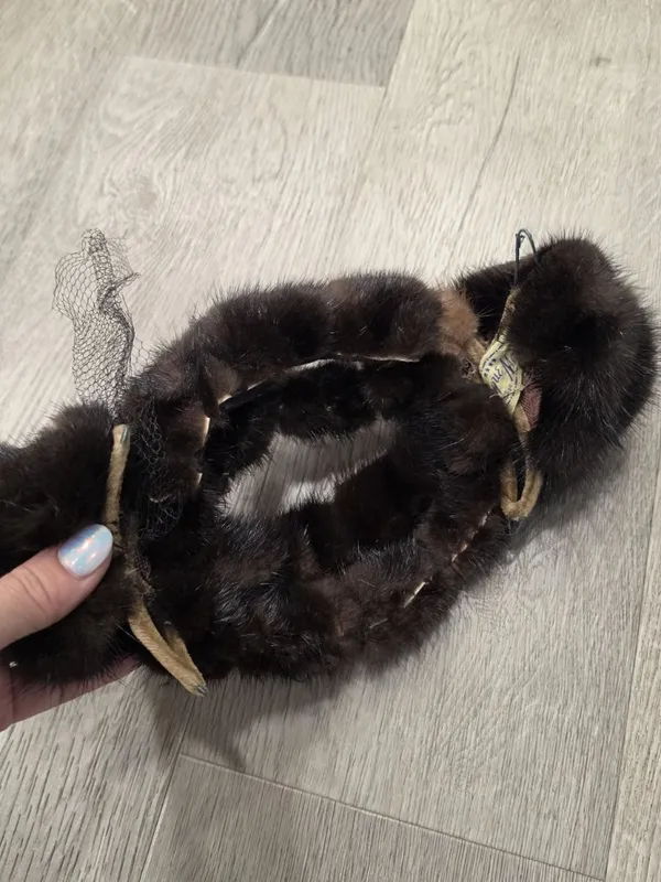 Vintage Jogant Mink Fur hat With Netting (netting broken) - Image 5