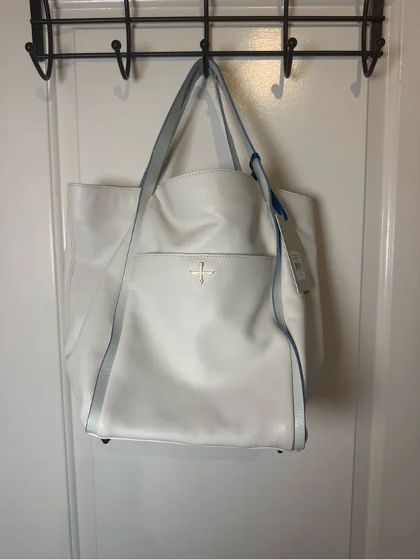 Pour La Victoire Cream Leather Tote with Top Handles - Image 2
