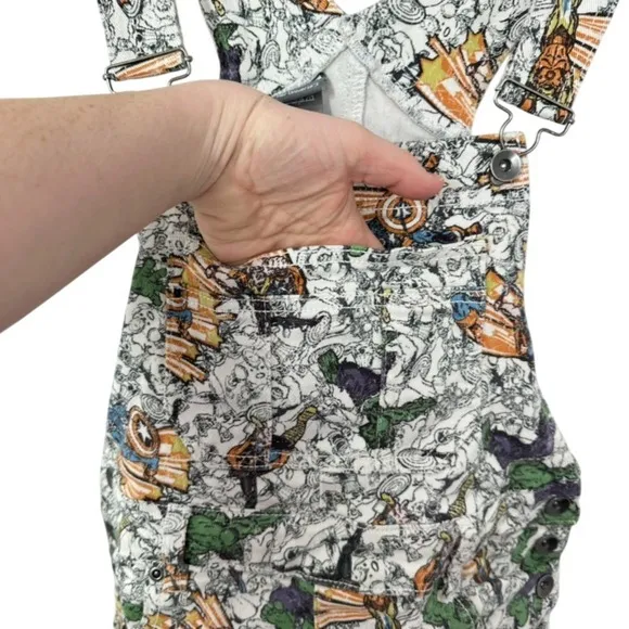 Marvel Avengers‎ Her Universe Mini Short Overalls Disney World Summer Comicon - Image 4