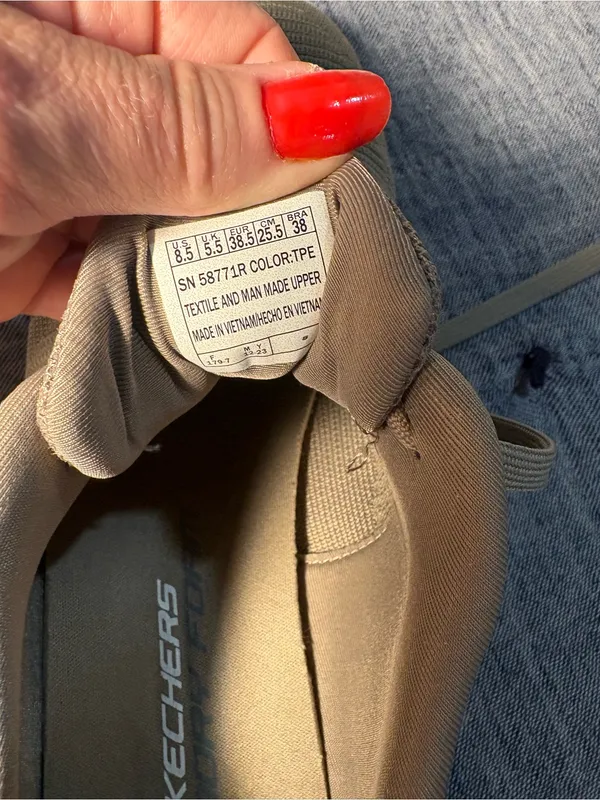 Skechers Men's Taupe Knit Lace-Up Slip-On Sneakers - Image 7