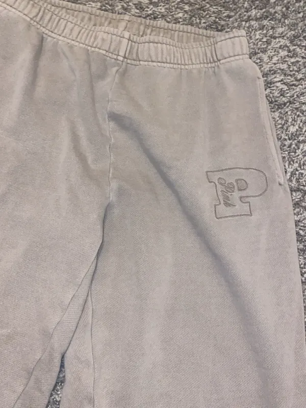 PINK Victoria's Secret Taupe Beige 'P' Logo Sweatpants - Image 3