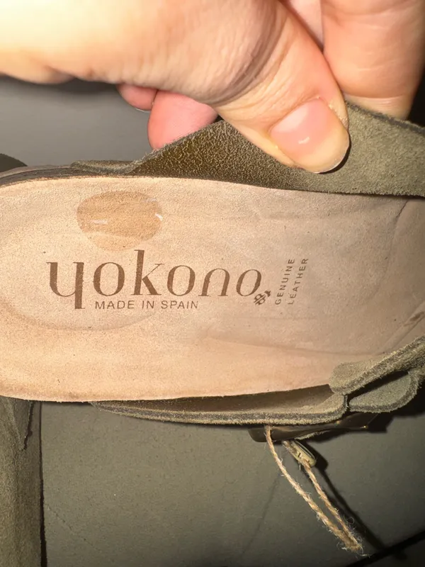 Yukon women’s suede leather clogs size 9 tan Brown - Image 5