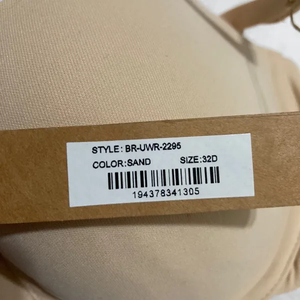 SKIMS Push-Up Bra 32D - Image 4