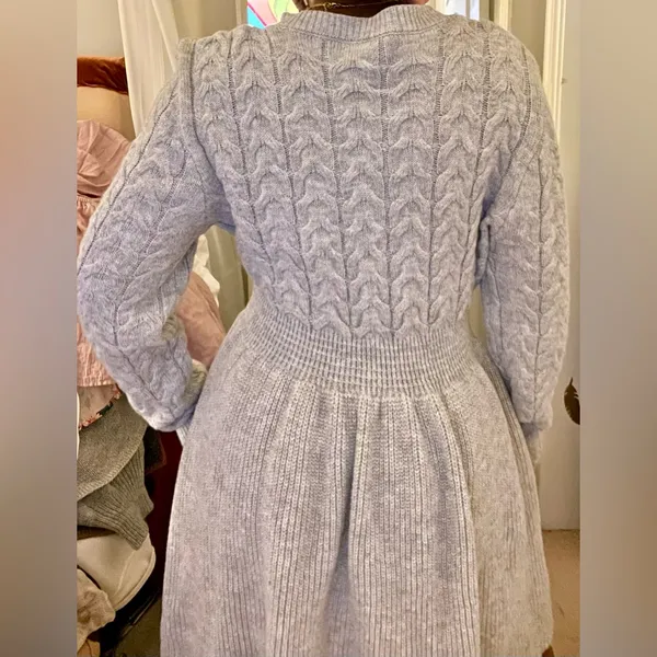 Elegant Gray Cable Knit Dress - Image 3