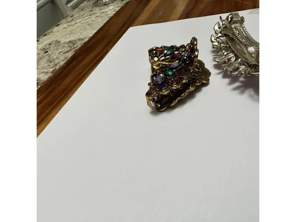 Lot Of 2 Hair Clip / Hair Accessory - Rhinestone - Image 9
