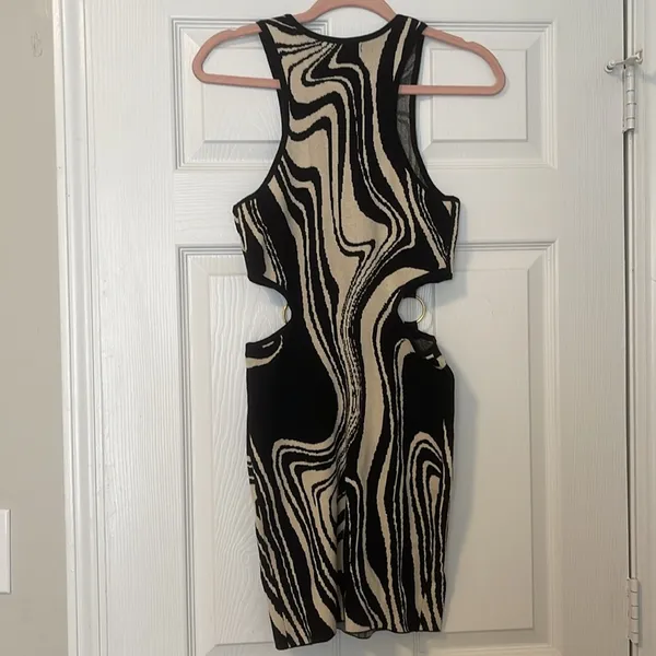 NWT  knit marble dress - Image 2