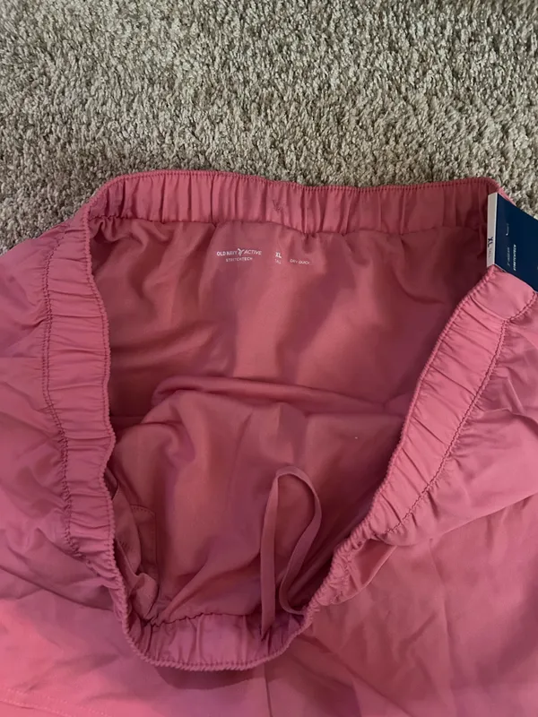 Old Navy Active Shorts - Image 2