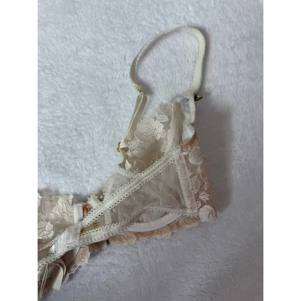 For Love and Lemons x Victoria's Secret Sweetheart Lace Bra size S Rose Floral - Image 9