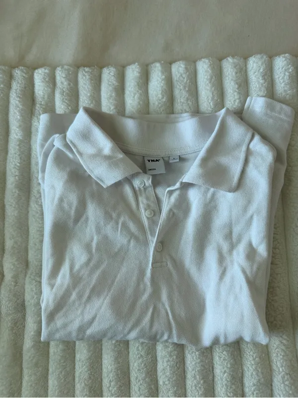 Aritzia TNA Holland White Polo-Style Short Sleeve Top - Image 6
