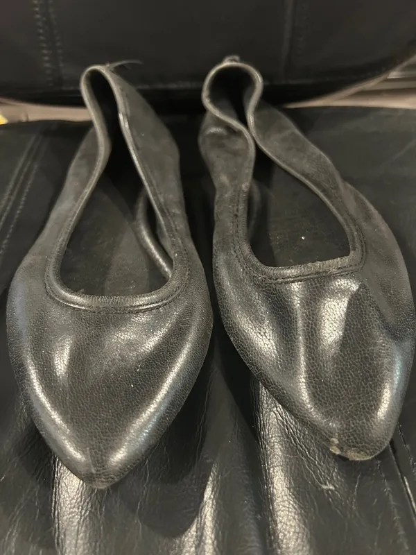 Frye Black Leather Pointed Ballet Flats - Image 2