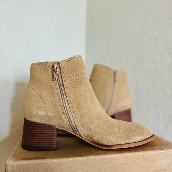 Lucky Brand Lilka Suede Bootie, Block Heel Size‎ 7, Dune Light Brown, NWT - Image 8