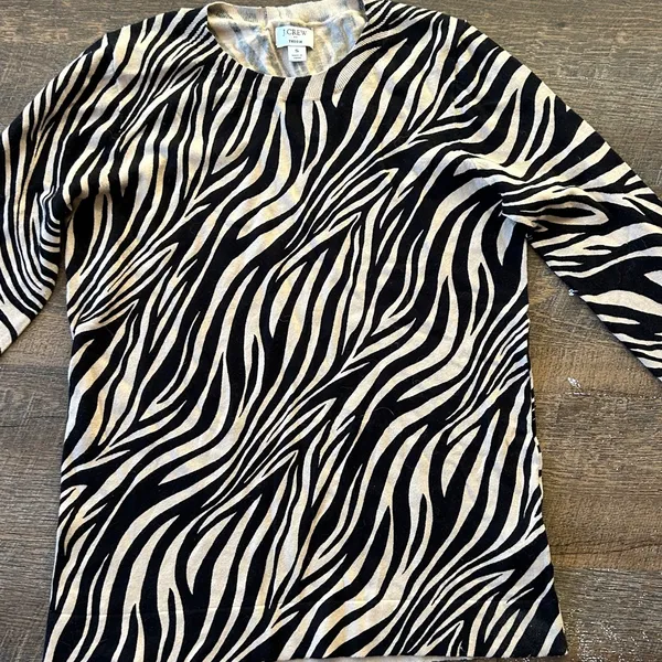 J. Crew Teddie Black Tan Animal Print Zebra Long Sleeve Sweater Top‎ Small - Image 2