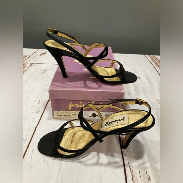 VINTAGE PRIVILEGE BLACK STRAPPY‎ SANDALS Size 6.5 - Image 10