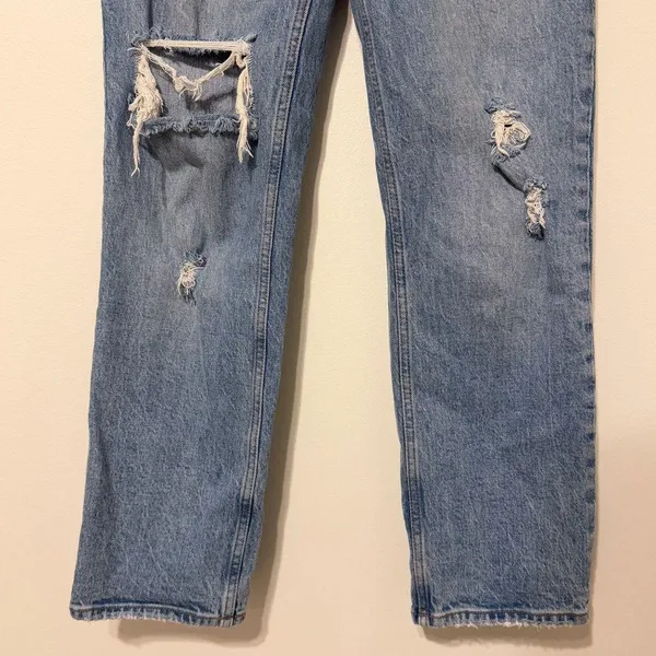 Abercrombie & Fitch The 90s Straight Utra High Rise Size 26 / 2 Short - Image 5
