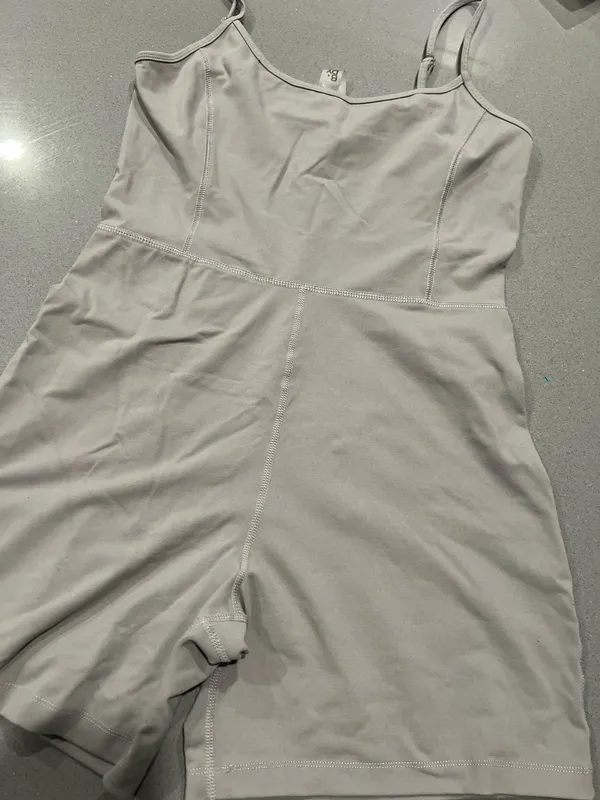 Garage romper  - Image 6