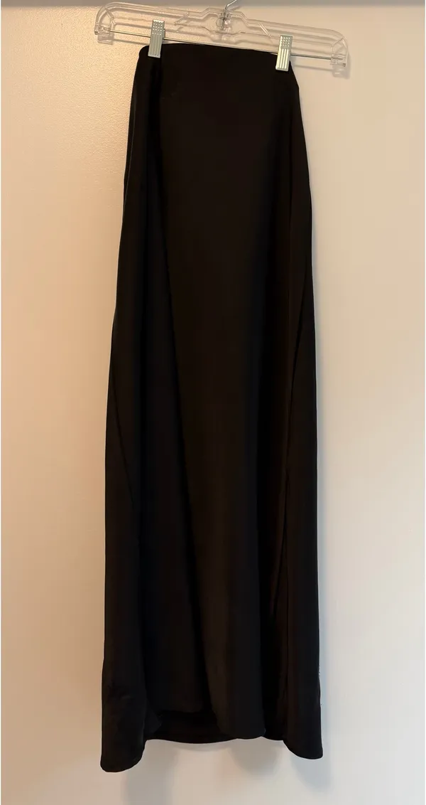 SheIn Long Black Satin Maxi Skirt – Elegant & Timeless - Image 2