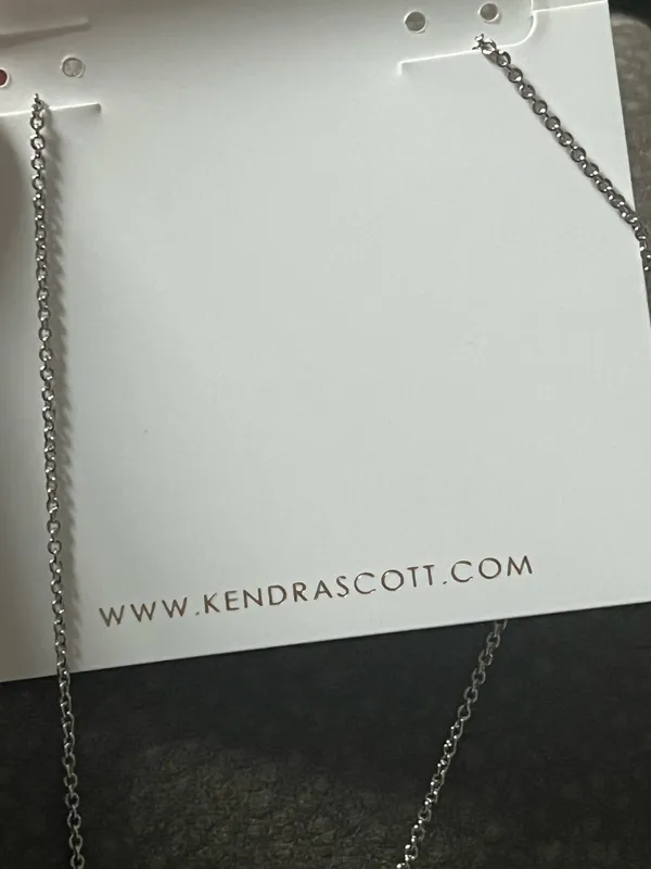 Kendra Scott Mother of pearl silver necklace - Image 10