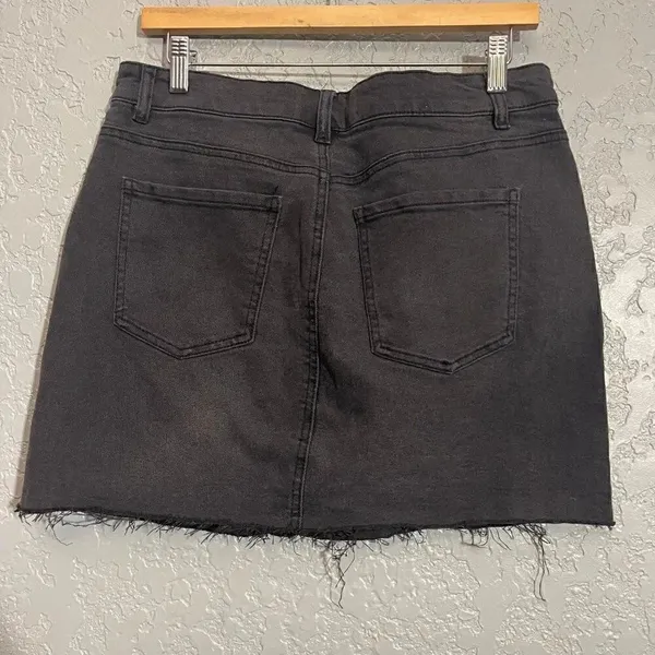 Indigo Rising Denim Skirt Gray Size M - Image 3