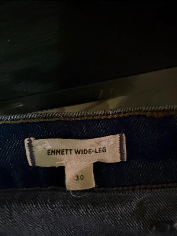 Madewell Dark Blue Wide-Leg Jeans with Raw Hem - Image 6