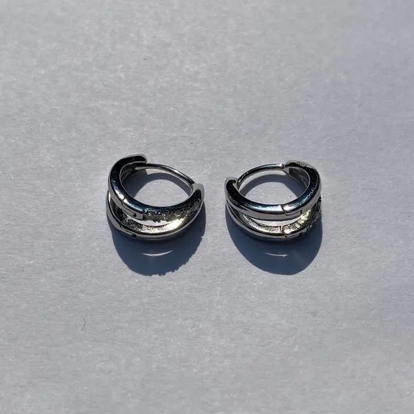 💎🩶 NEW S925 925 Sterling Silver Clear Crystal Double Tiered Huggie Hoop Earrings 🩶💎 - Image 6