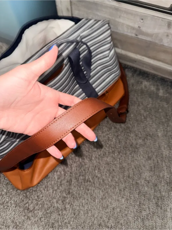 DSW Navy and White Striped Travel Weekender with Tan Trim - Image 5