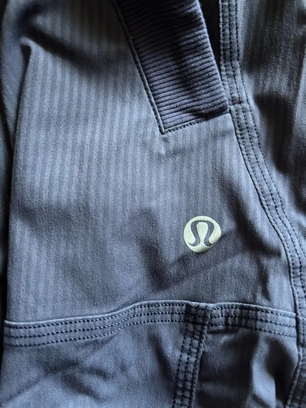Lululemon Studio Crop - Image 6