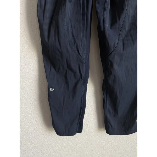Lululemon Dance Studio Mid Rise Joggers True Navy Lightweight Cargo Pants Size 2 - Image 8