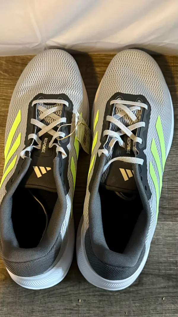 Man Running Adidas Shoes size 13 - Image 7