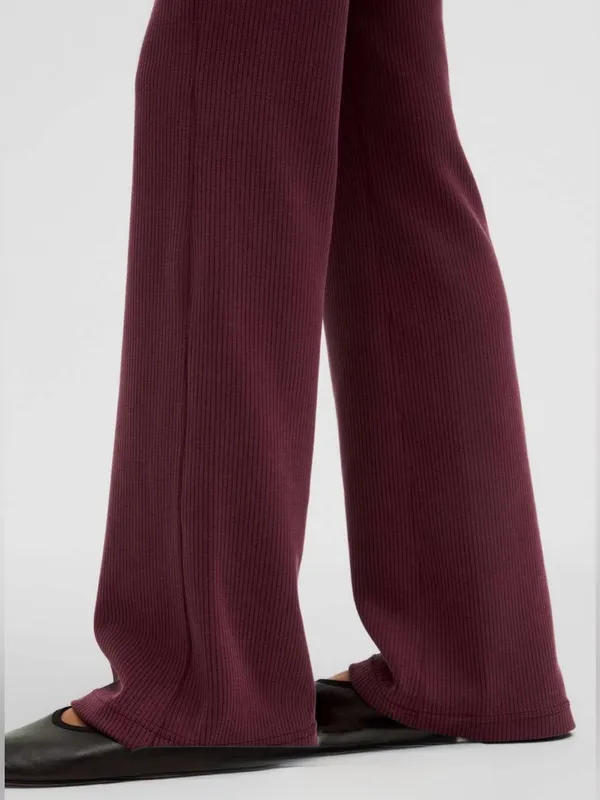 Lululemon Ribbed Softstreme Flared Pant Garnet Size 4 - Image 3